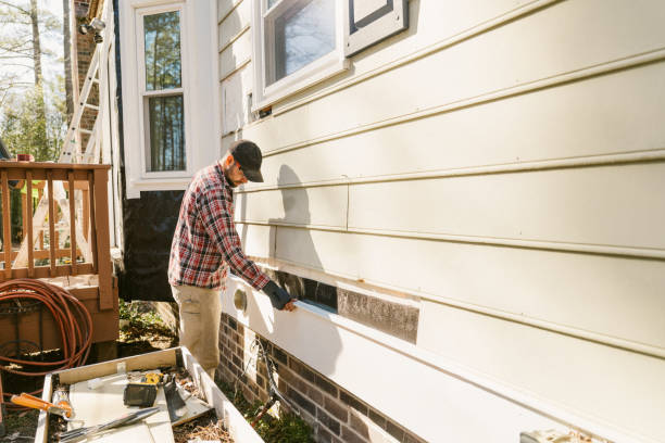 Top rated local Storm Damage Siding Repair specialists in Greenville, PA